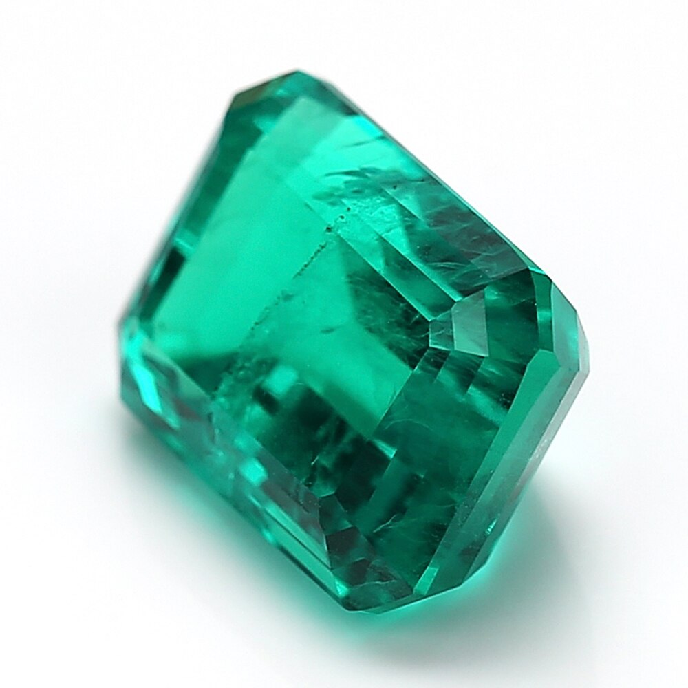 lab-grown emerald gems