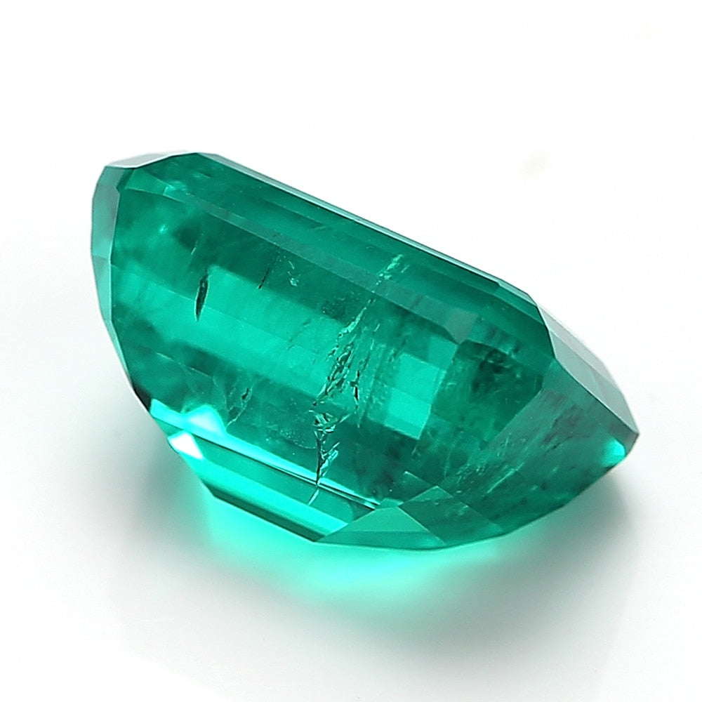lab-grown emerald gems